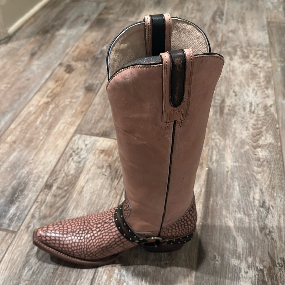Freebird crocodile boots
